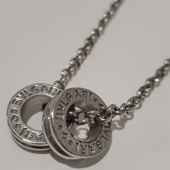 Jewelry - ⭐2 For $20⭐ Fashion necklace